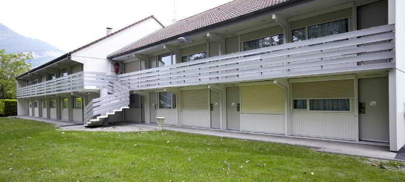 Campanile Grenoble Nord - Saint-Egreve Hotel Ngoại thất bức ảnh