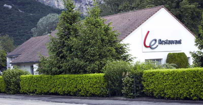 Campanile Grenoble Nord - Saint-Egreve Hotel Ngoại thất bức ảnh
