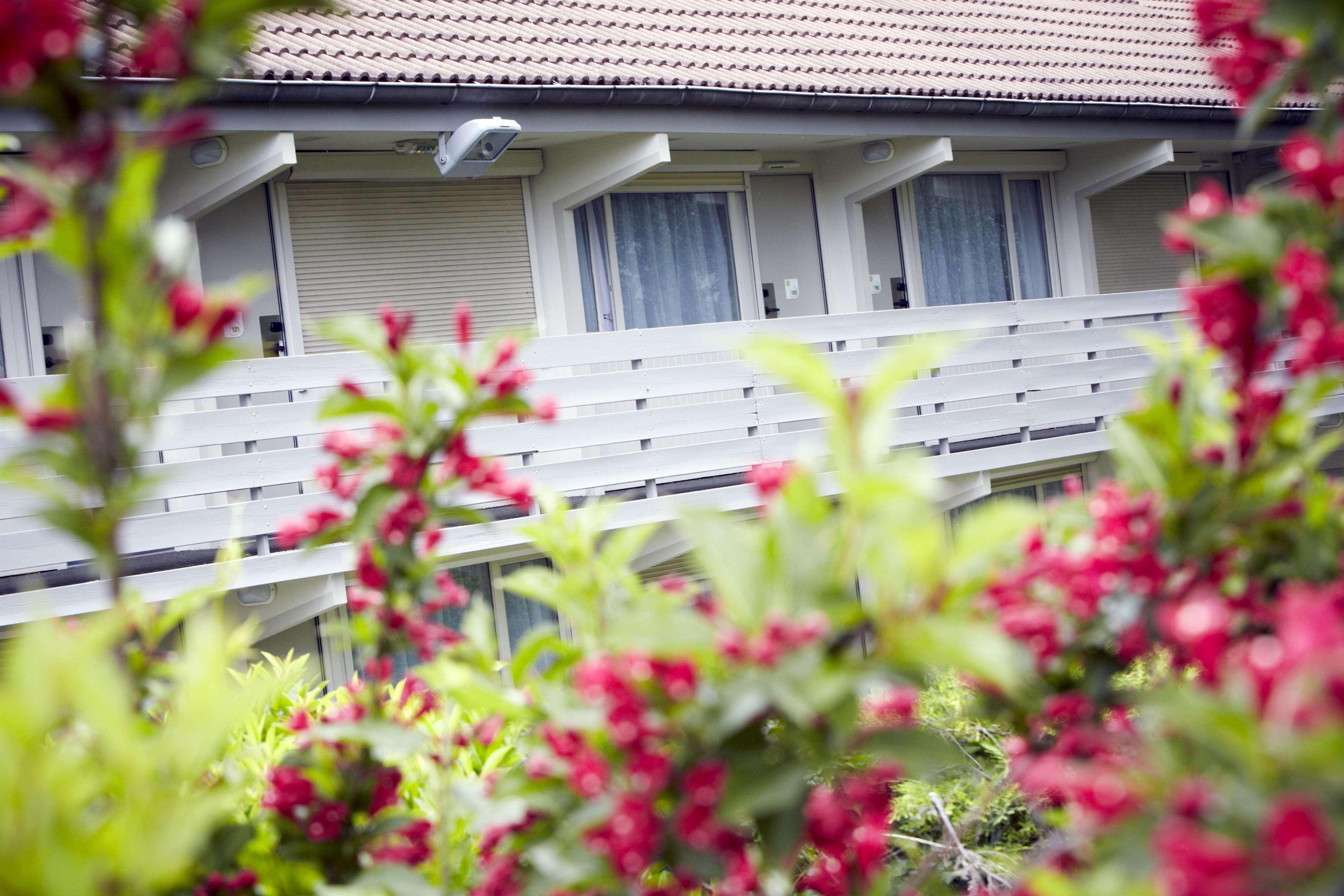 Campanile Grenoble Nord - Saint-Egreve Hotel Ngoại thất bức ảnh