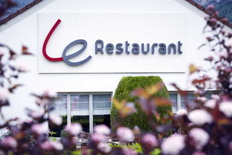 Campanile Grenoble Nord - Saint-Egreve Hotel Ngoại thất bức ảnh